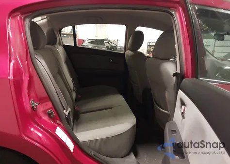 2010 Nissan Sentra 2.0S z USA, uszkodzony, nr VIN 3N1AB6AP4AL616434